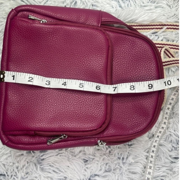 Thirty-one Backpack Purse - Picture 2 of 7